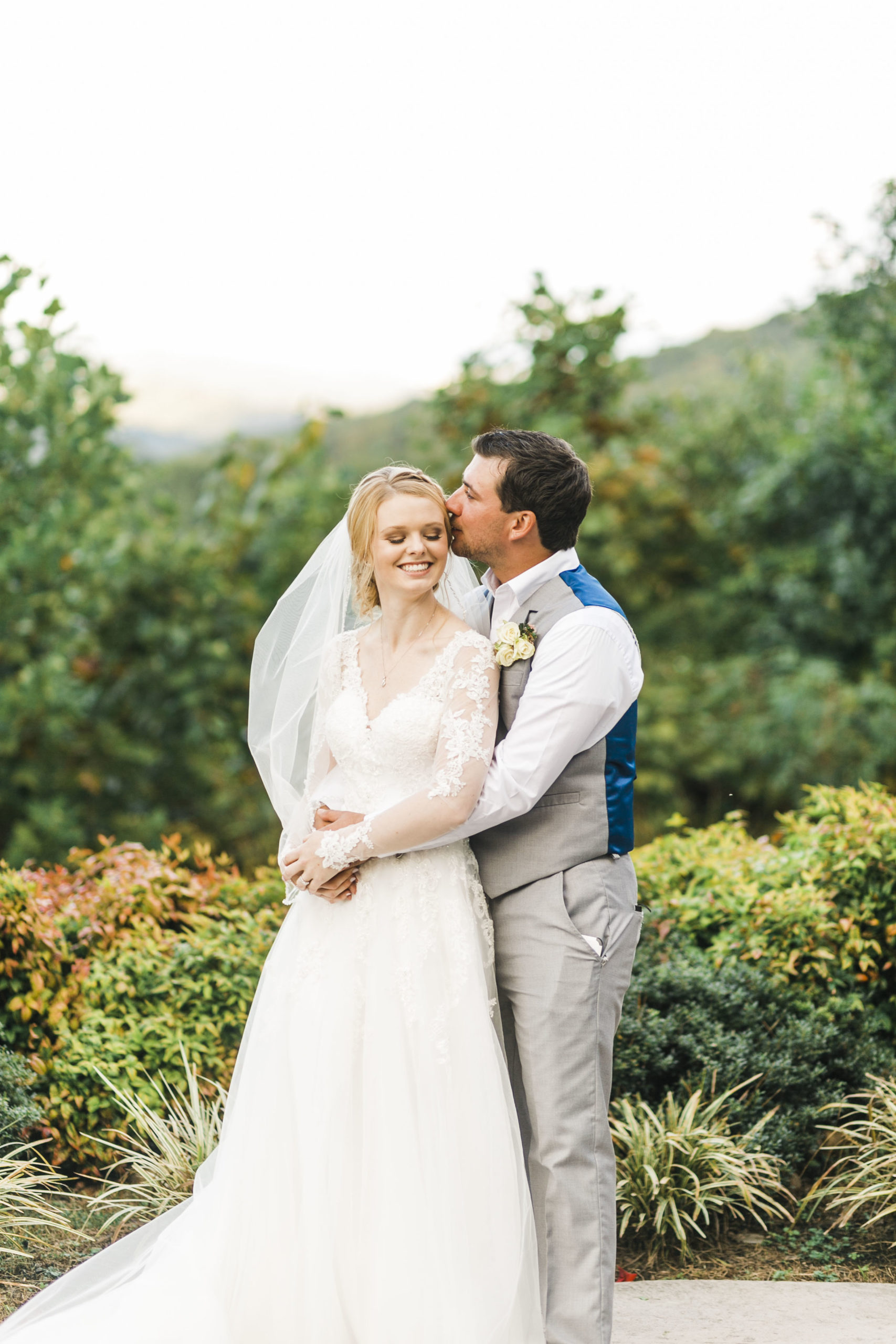 great smoky mountains destination wedding brothers cove