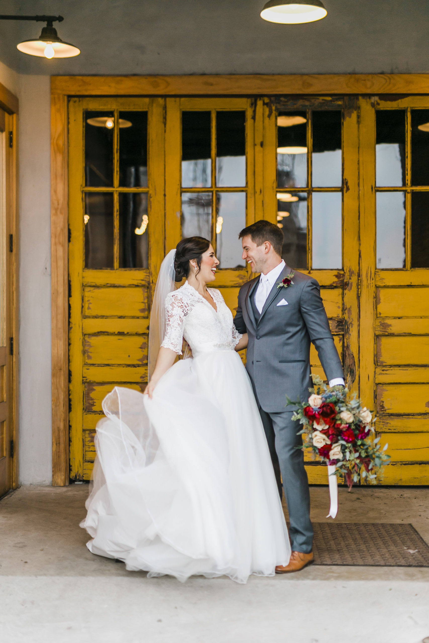 downtown knoxville yellow doors the standard wedding