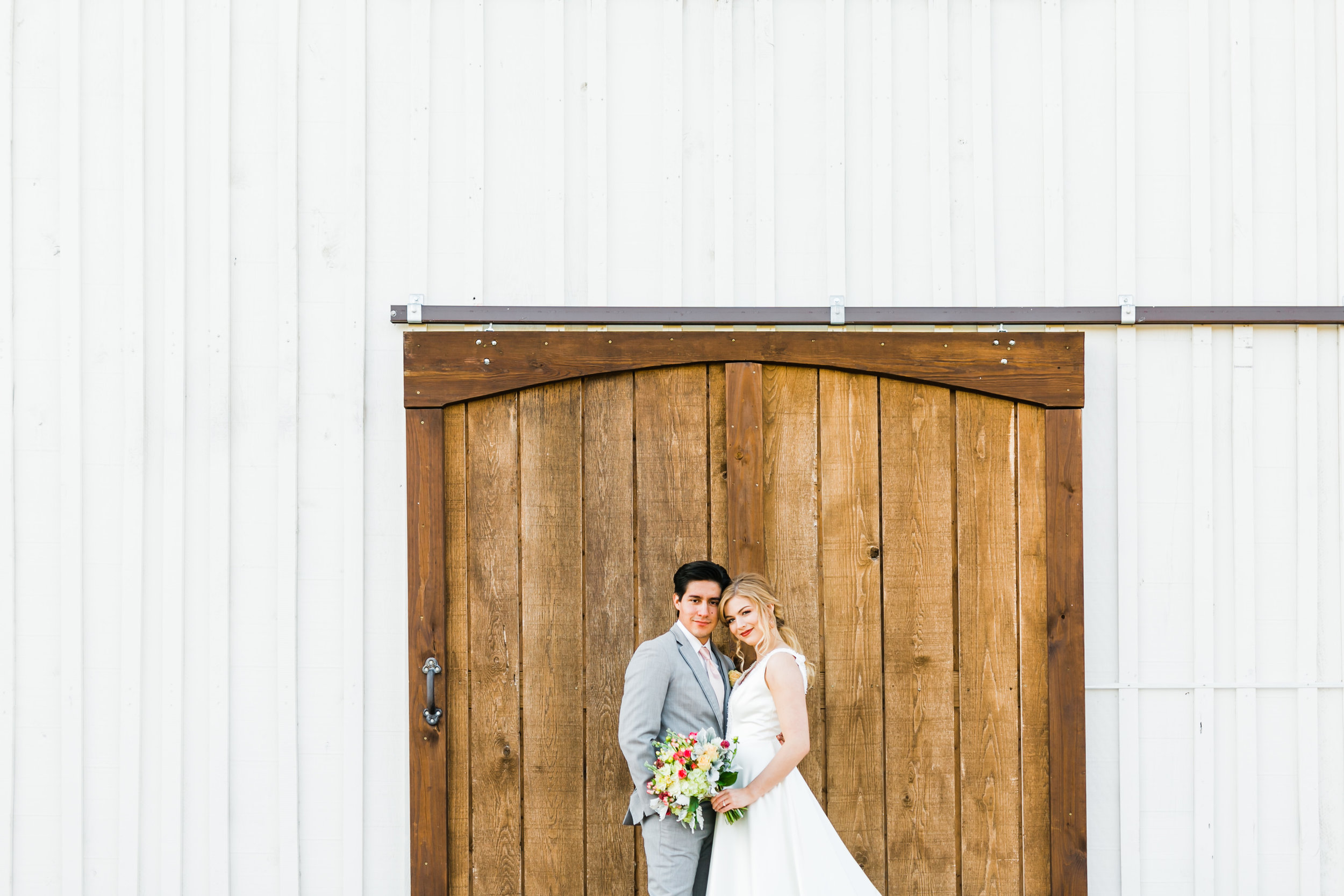 barn doors at maypop fields in East Tennessee wedding venue