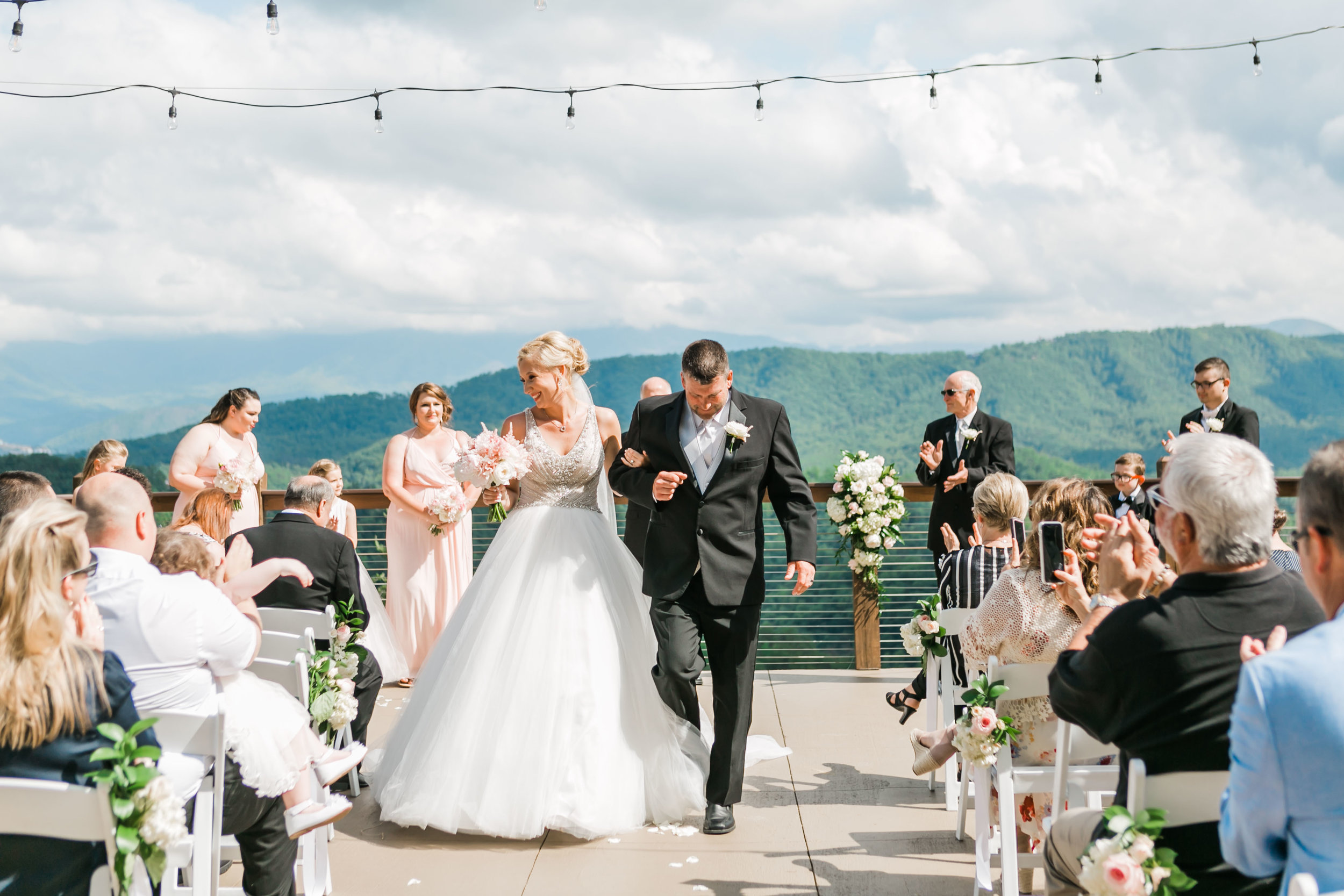 Tennessee Mountain Top Wedding at The Magnolia Venue