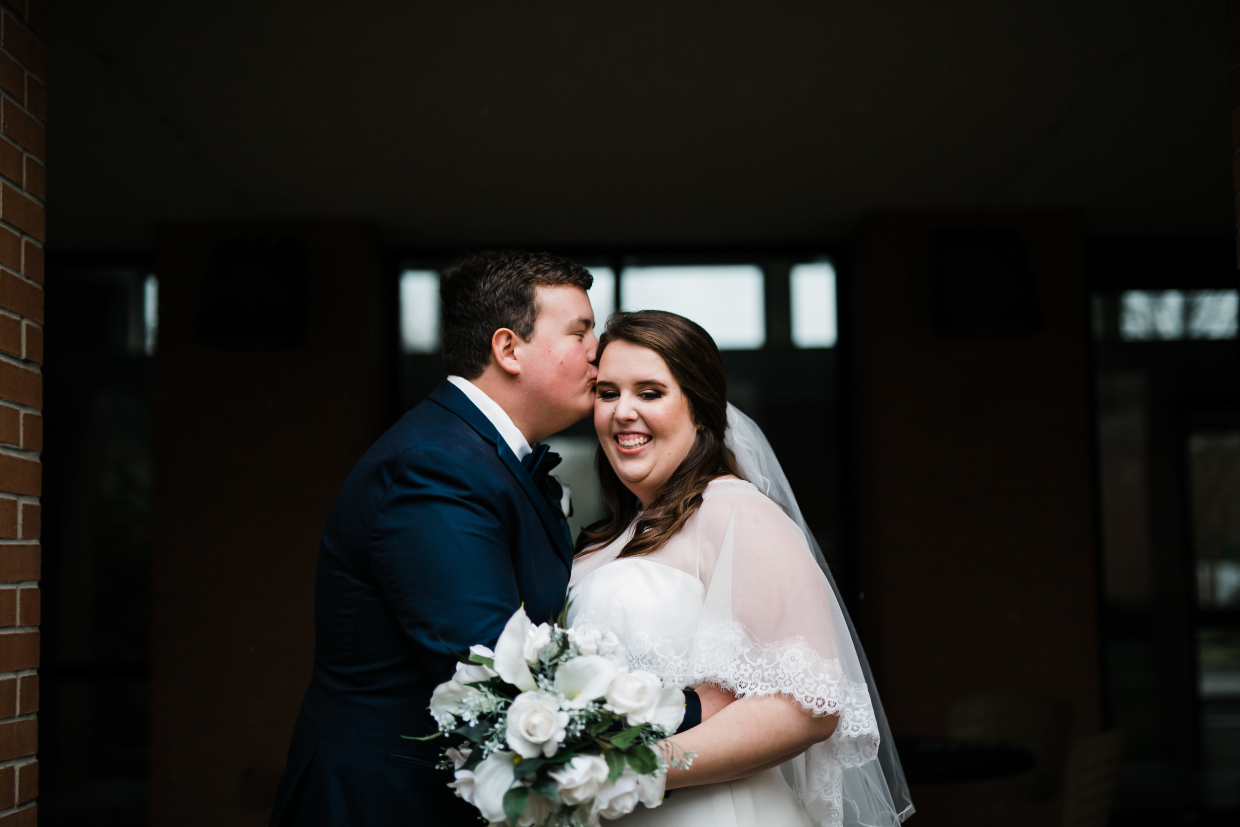 How To Make Rainy Day Wedding Photos Amazing | Concord United Methodist Knoxville